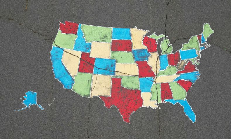Map of United States with states highlighted in different colors